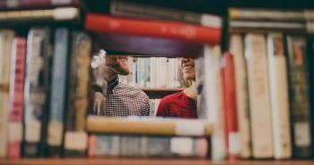 Oficina de Poesia e Anotação na BVL Crédito: Pexels